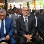 Alix Didier Fils-Aimé et Leslie Voltaire remettent sept blindés aux Forces Armées d’Haïti pour renforcer la sécurité nationale